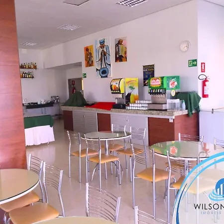 Apartamento Golden Dolphin Express Caldas Novas Exterior foto